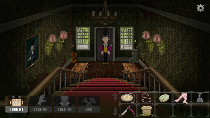 El protagonista, con un sombrero de copa y traje con corbata, está de pie en el recibidor de su casa. Hay un paragüero con forma de pezuña de elefante a un lado de la puerta y a la otra un violín apoyado.
